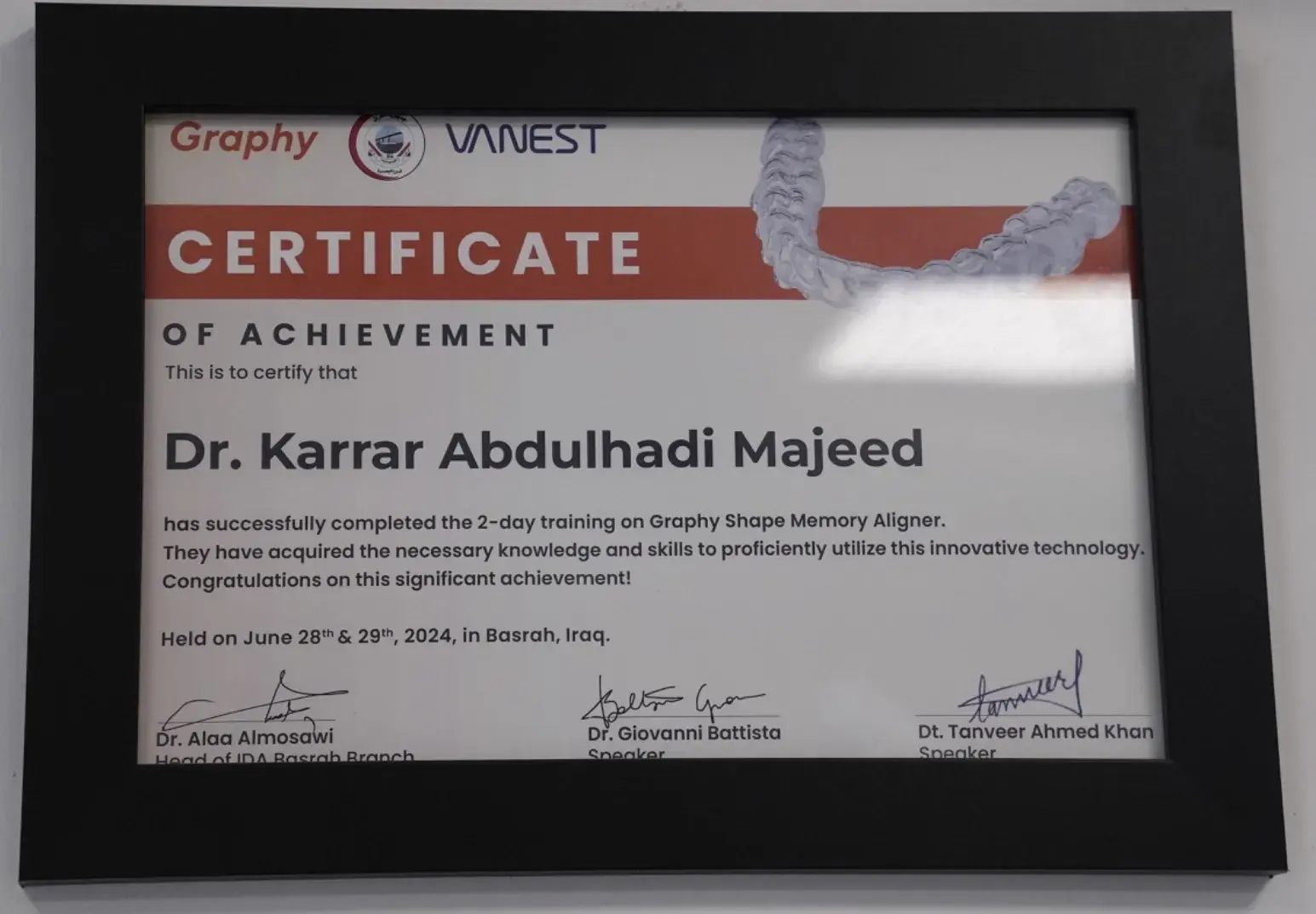 تدريب Graphy Shape Memory Aligner